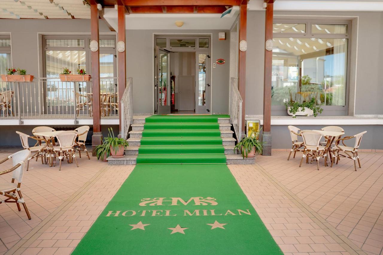 Hotel Milan Rosolina Mare Exterior foto