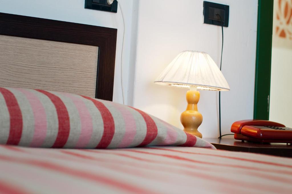 Hotel Milan Rosolina Mare Cameră foto